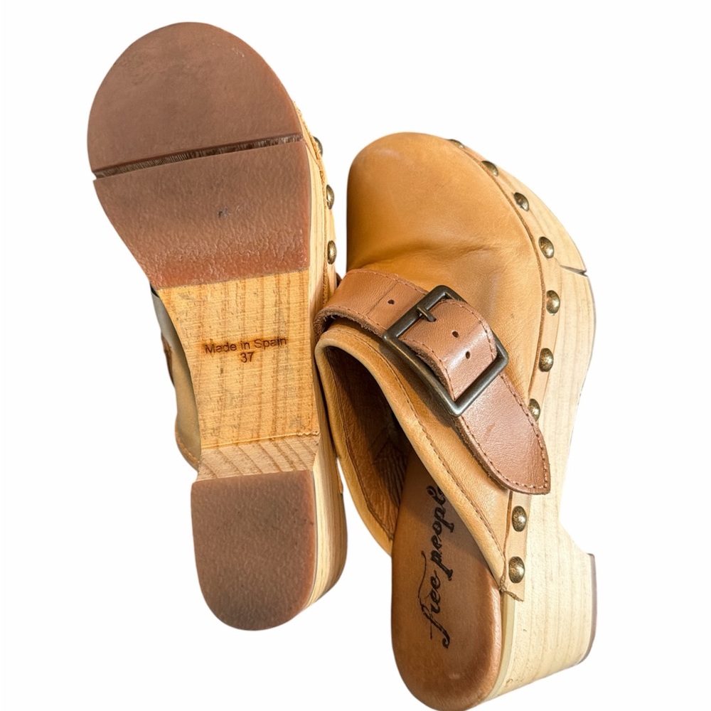 Free People Culver City Clog Mule Leather Studded Wooden Platform Light Academia - Picture 11 of 14